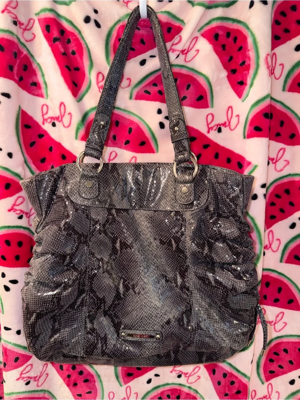 🩶 Nine West Metallic Faux-Snake Ruched Tote